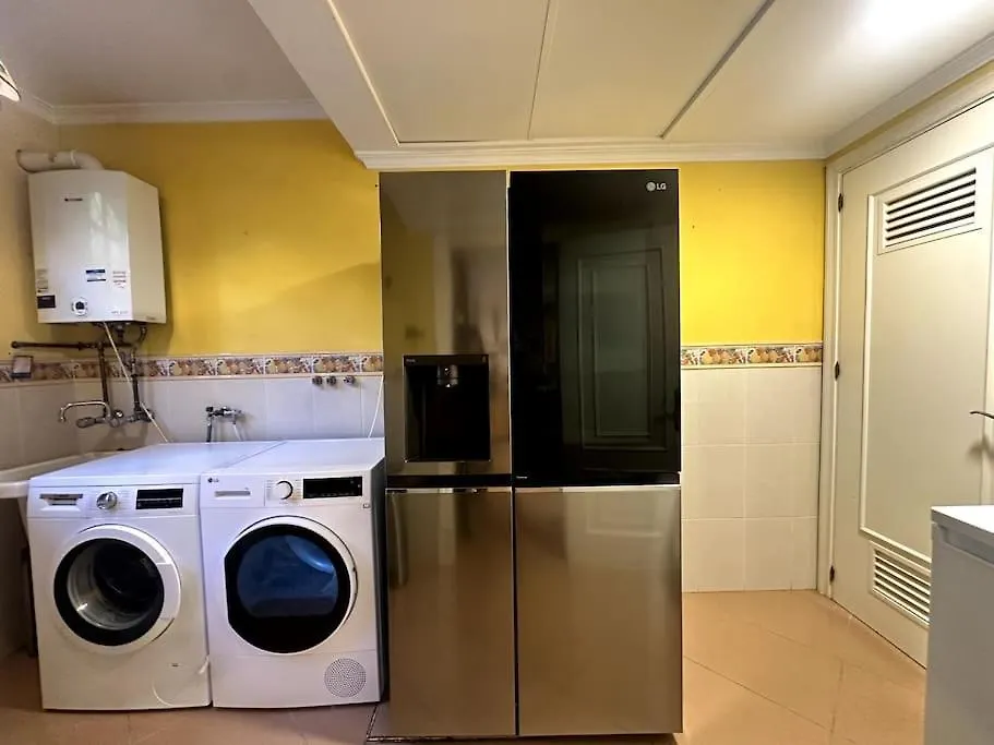 Villa Privada Con Piscina En Malaga