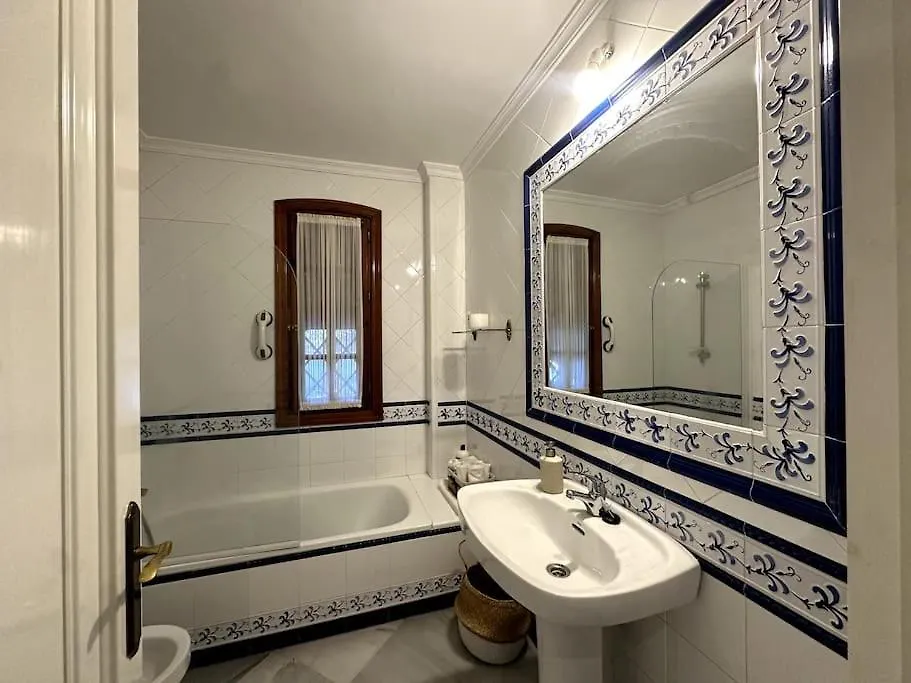 Villa Privada Con Piscina En Malaga 0*,  Spain